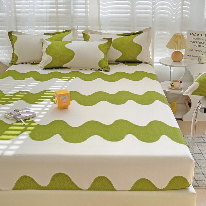 91家纺网 家纺一手货源 找家纺  楠沐家纺 2026新款印花亲肤芦荟棉水洗棉床笠 波浪纹-绿