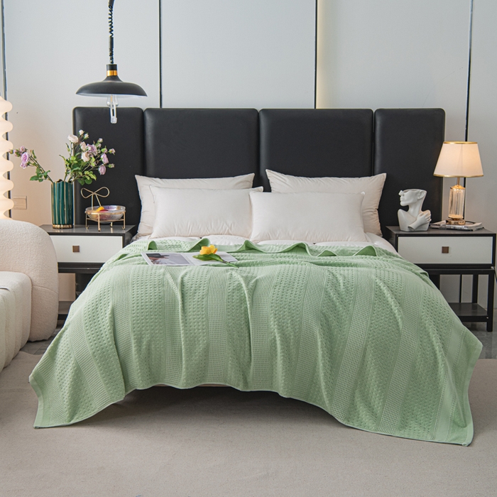 91家纺网 家纺一手货源 找家纺 雯雨家纺 2024老式怀旧A类纯棉毛巾被 蜂窝墨绿