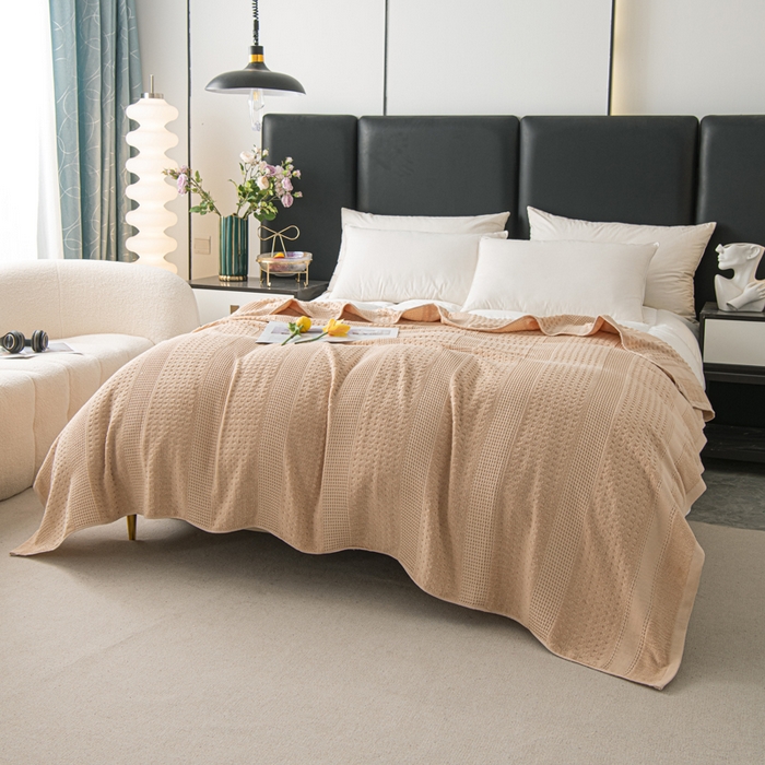 91家纺网 家纺一手货源 找家纺 雯雨家纺 2024老式怀旧A类纯棉毛巾被 蜂窝驼