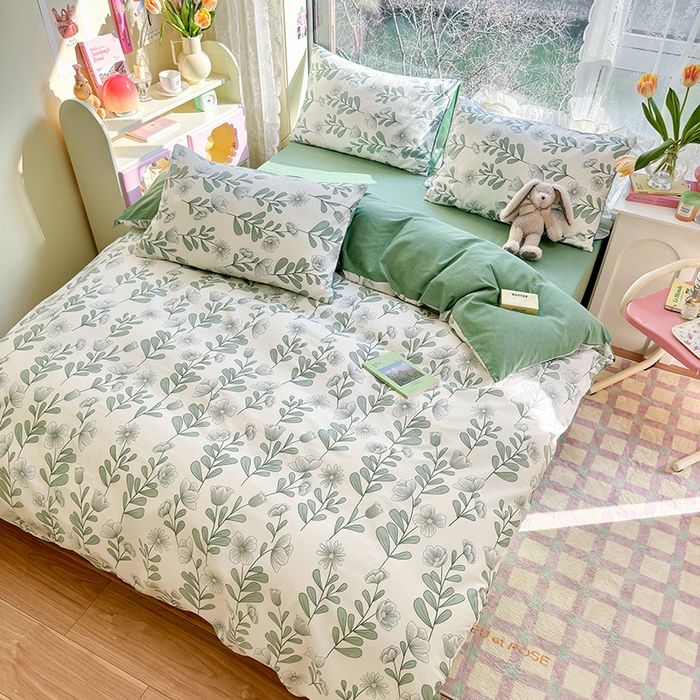 91家纺网 家纺一手货源 找家纺  琪格格纺织 2024新款13372全棉印花小清新四件套 森林花