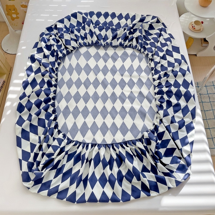 91家纺网 家纺一手货源 找家纺  楠沐家纺 2025新款印花亲肤芦荟棉水洗棉床笠 克莱因蓝