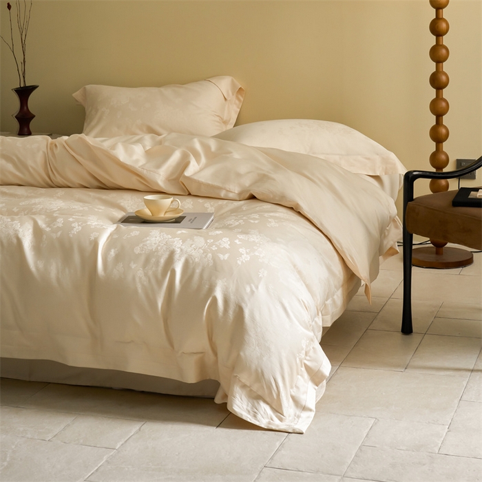 91家纺网 家纺一手货源 找家纺 （总）云胡 2024新款50s双股长绒棉四件套-蝶恋佳人米白