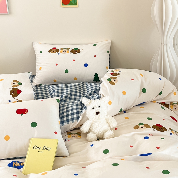 91家纺网 家纺一手货源 找家纺 红馆 2025年全棉12868印花系列四件套 三只小狗