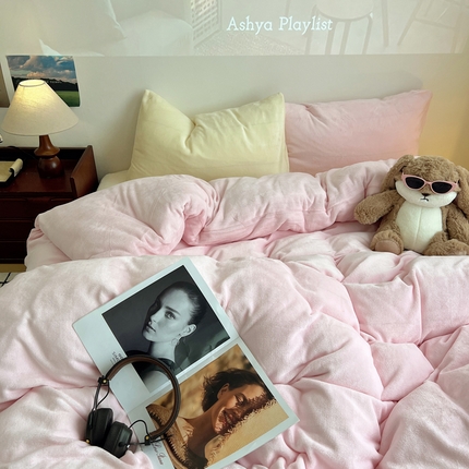 91家纺网 家纺一手货源 找家纺 （总）盼季家纺 2024新款软糯舒适保暖加密高克重牛奶绒四件套