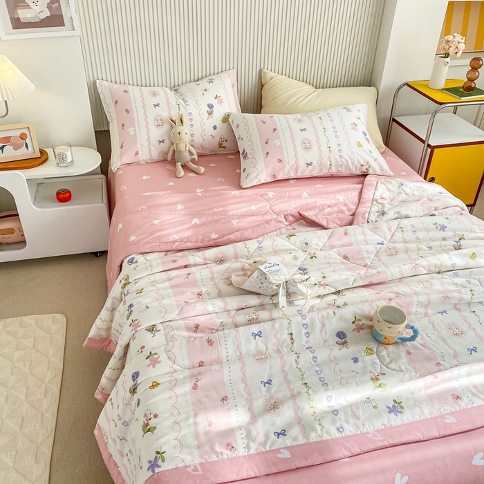 91家纺网 家纺一手货源 找家纺 鸣升家纺 A类印花全棉12868棉花夏凉被四件套夏被 花朵兔兔