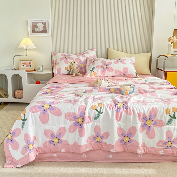 91家纺网 家纺一手货源 找家纺 鸣升家纺 A类印花全棉12868棉花夏凉被四件套夏被 卉雅 (粉)