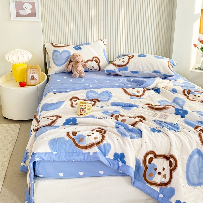 91家纺网 家纺一手货源 找家纺 鸣升家纺 A类印花全棉12868棉花夏凉被四件套夏被 萌小熊