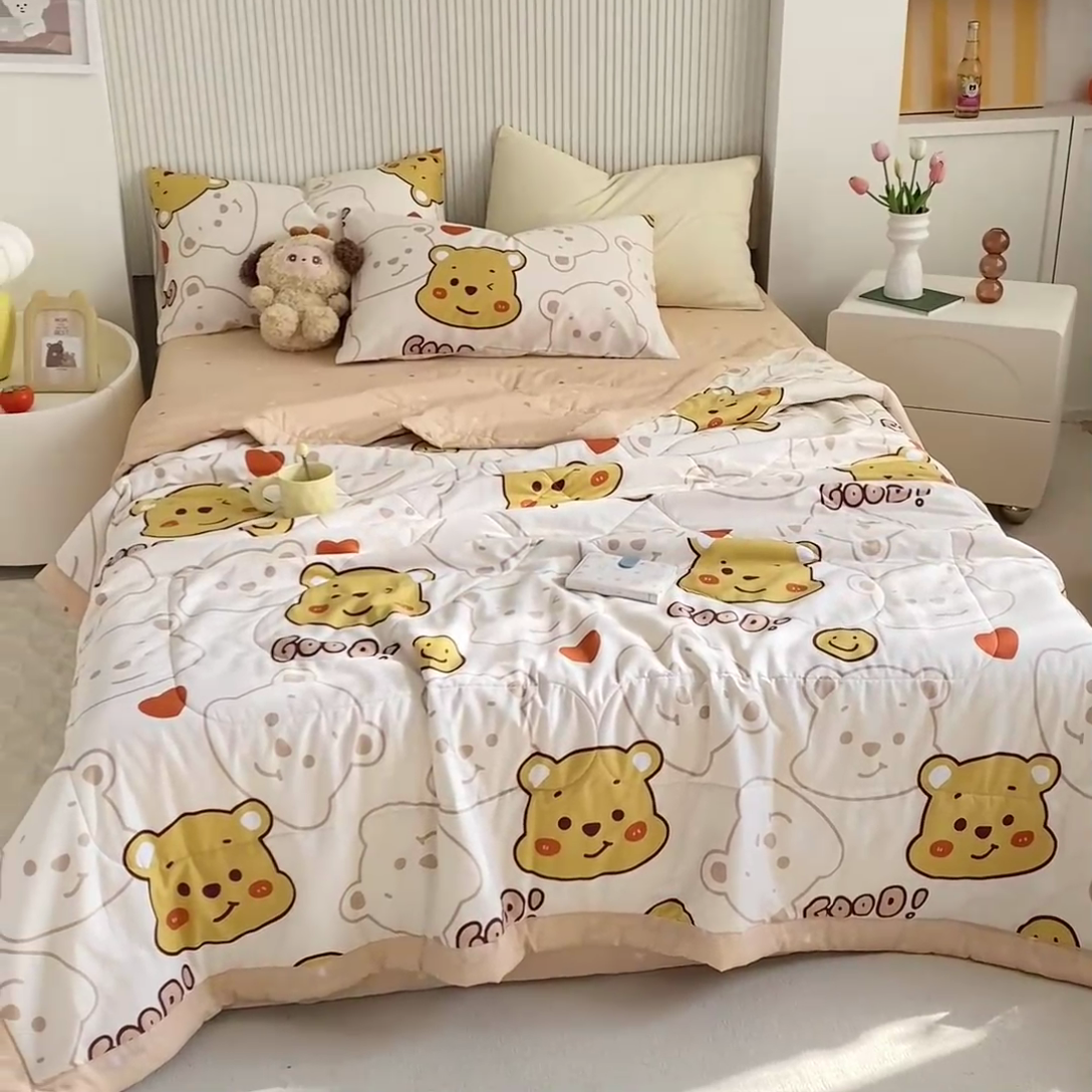 91家纺网 家纺一手货源 找家纺 鸣升家纺 A类印花全棉12868棉花夏凉被四件套夏被 欢乐萌熊