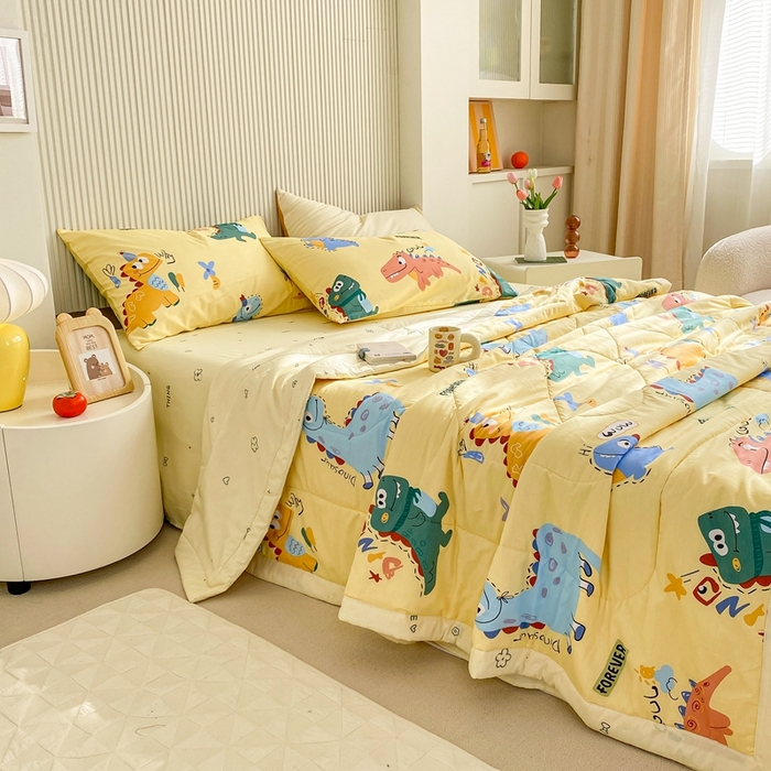 91家纺网 家纺一手货源 找家纺 鸣升家纺 A类印花全棉12868棉花夏凉被四件套夏被 恐龙奇遇（黄）