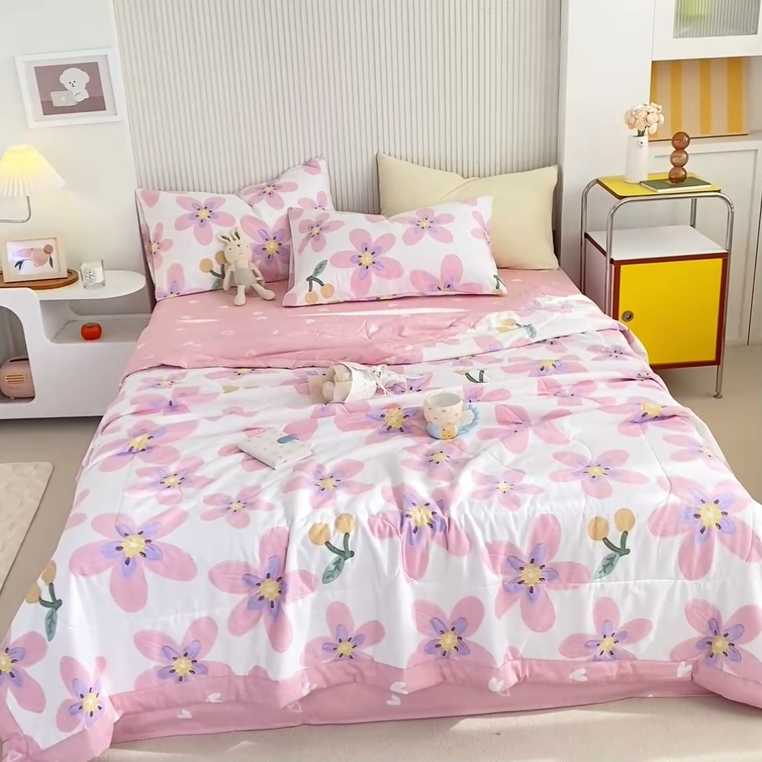 91家纺网 家纺一手货源 找家纺 鸣升家纺 A类印花全棉12868棉花夏凉被四件套夏被 卉雅 (粉)