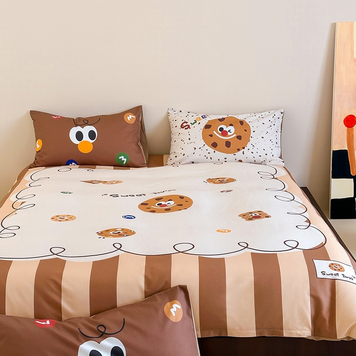 91家纺网 家纺一手货源 找家纺 红馆 2024新款13070大版数码印花四件套 丸趣曲奇