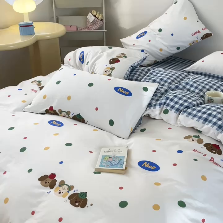 91家纺网 家纺一手货源 找家纺 红馆 2025年全棉12868印花系列四件套 三只小狗