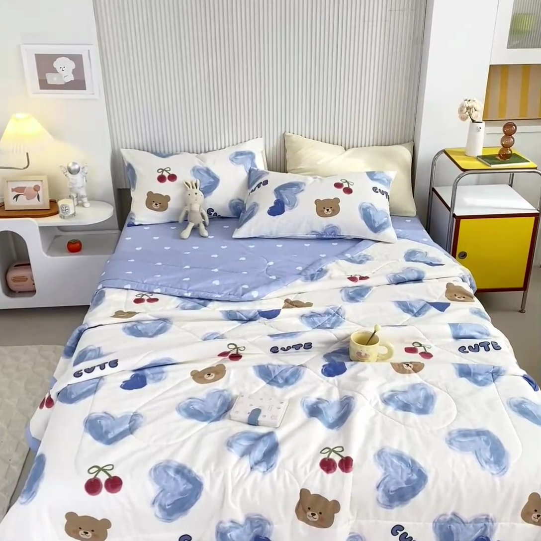 91家纺网 家纺一手货源 找家纺 鸣升家纺 A类印花全棉12868棉花夏凉被四件套夏被 萌小熊