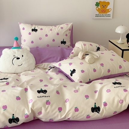 91家纺网 家纺一手货源 找家纺 六巷胡同 2024新款ins童趣风卡通AB版四件套-第三系 苹果小黑象