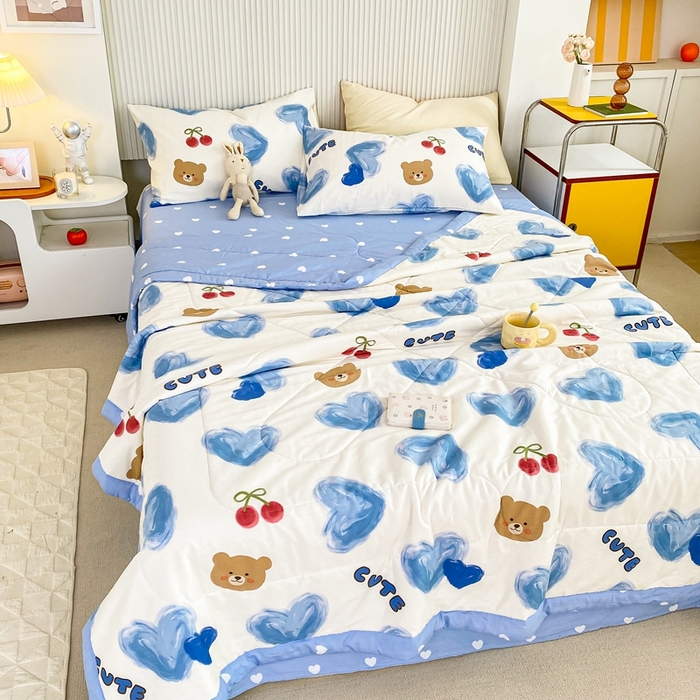 91家纺网 家纺一手货源 找家纺 鸣升家纺 A类印花全棉12868棉花夏凉被四件套夏被 告白小熊