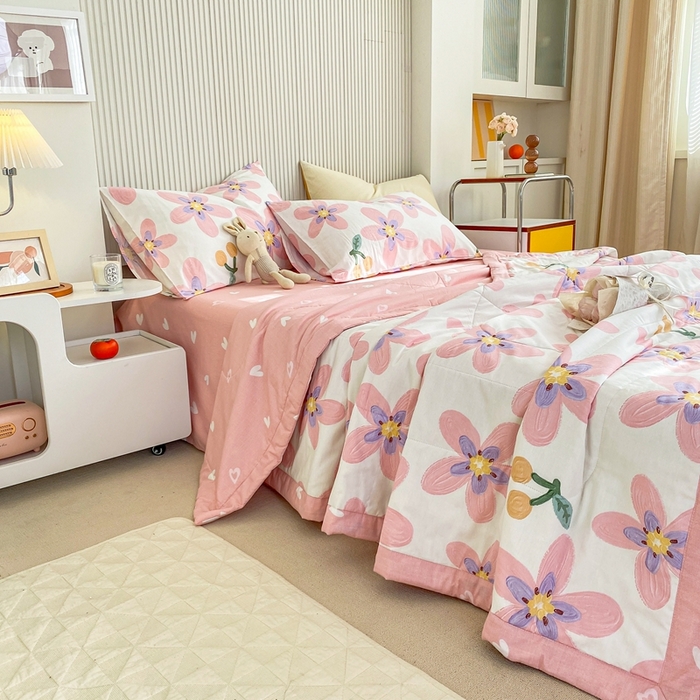 91家纺网 家纺一手货源 找家纺 鸣升家纺 A类印花全棉12868棉花夏凉被四件套夏被 卉雅 (粉)