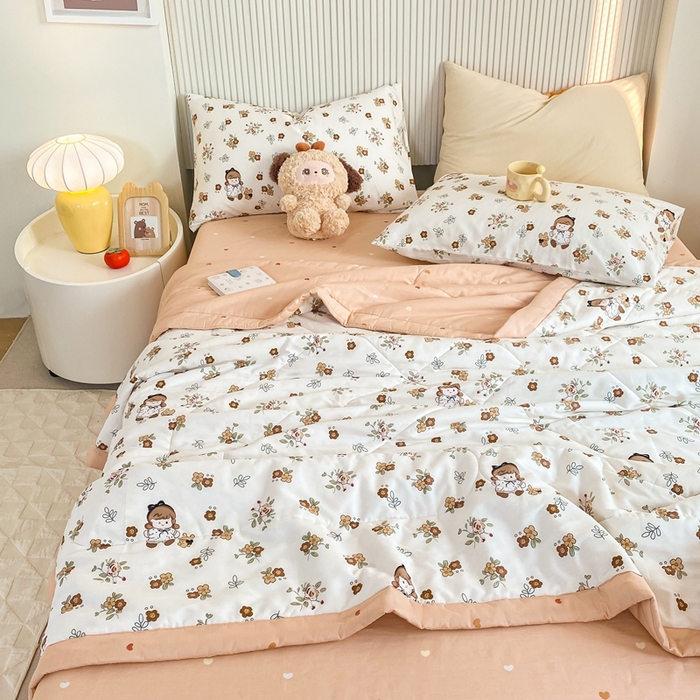 91家纺网 家纺一手货源 找家纺 鸣升家纺 A类印花全棉12868棉花夏凉被四件套夏被 花园漫步