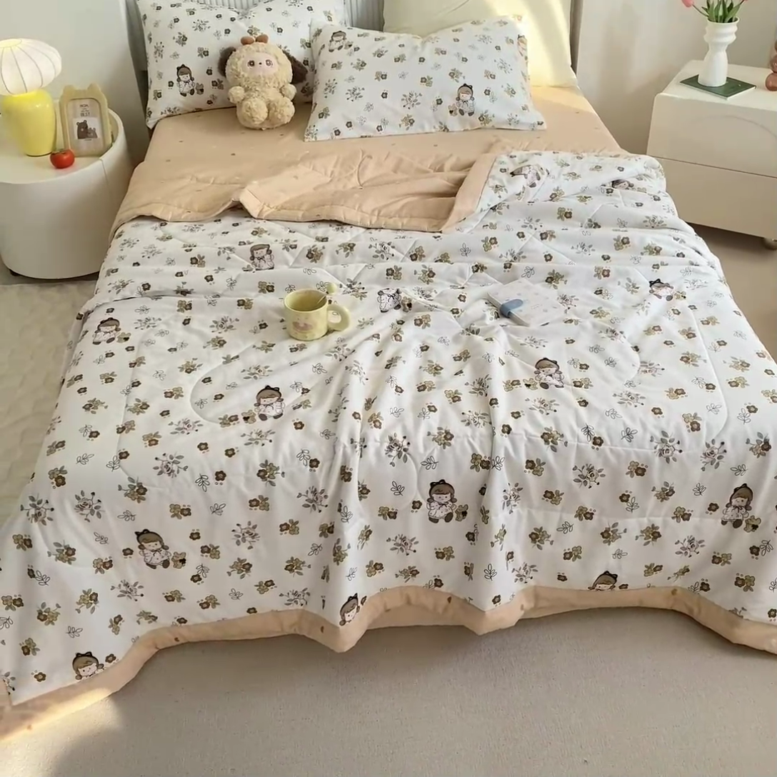 91家纺网 家纺一手货源 找家纺 鸣升家纺 A类印花全棉12868棉花夏凉被四件套夏被 花园漫步