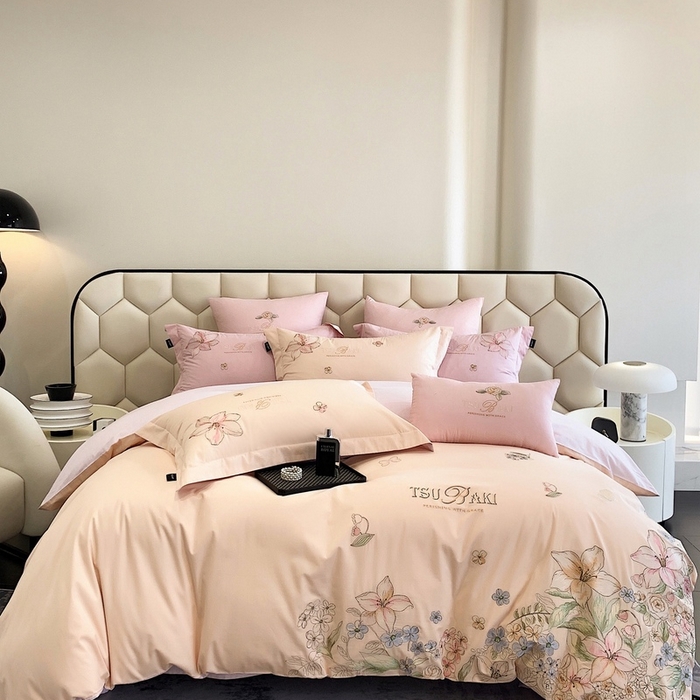 91家纺网 家纺一手货源 找家纺 卡姿家纺 2024春夏优雅刺绣四件套— 摩尔花园1 摩尔花园米杏