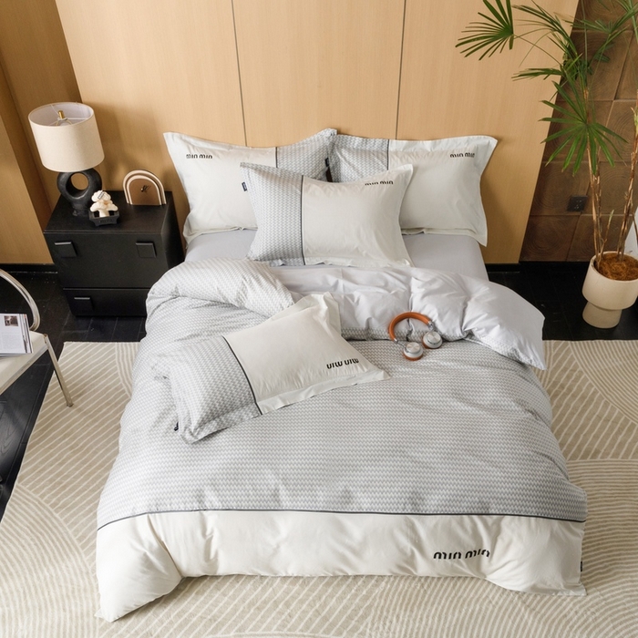 91家纺网 家纺一手货源 找家纺 卡姿家纺 2024春夏小资简约款四件套—丽森 丽森波纹