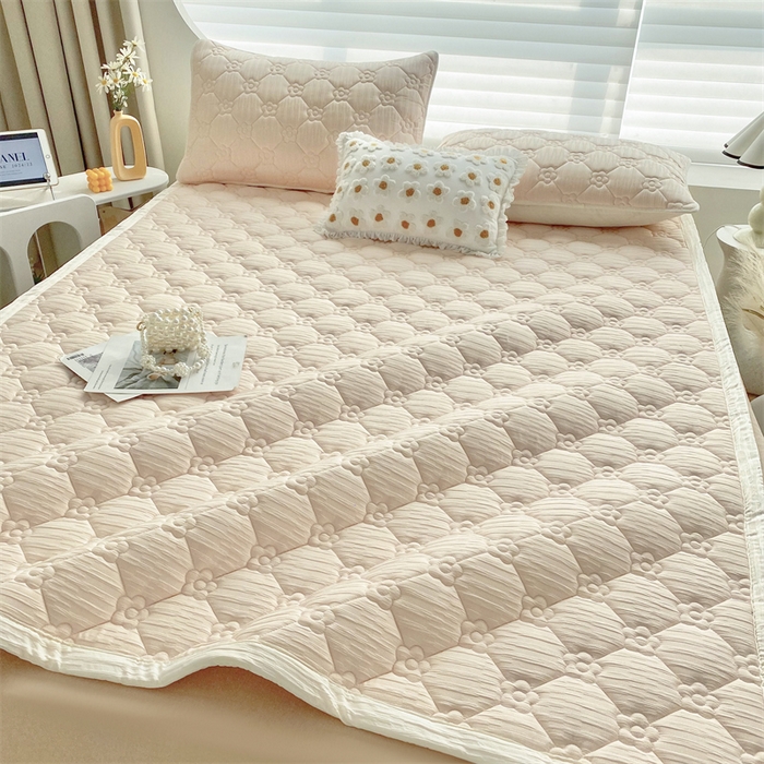 91家纺网 家纺一手货源 找家纺 鑫钰 2024新款A类水洗棉大豆夹棉床护垫 太阳花-浅妃粉