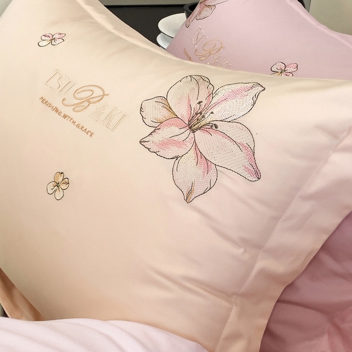 91家纺网 家纺一手货源 找家纺 卡姿家纺 2024春夏优雅刺绣四件套— 摩尔花园1 摩尔花园米杏