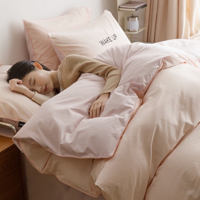 91家纺网 家纺一手货源 找家纺 卡姿家纺 2024春夏纯色双拼嵌绳款单被套—莫琳 莫琳 被套粉紫