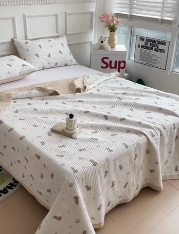 91家纺网 家纺一手货源 找家纺 沐纯家居 2024新款40S13372双面纯棉床盖三件套 月亮兔