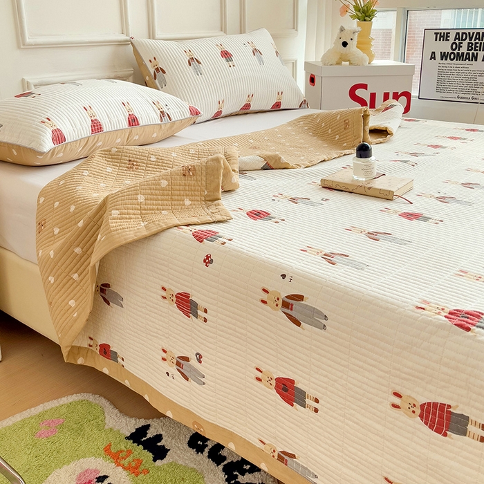 91家纺网 家纺一手货源 找家纺 沐纯家居 2024新款40S13372双面纯棉床盖三件套 彼得兔