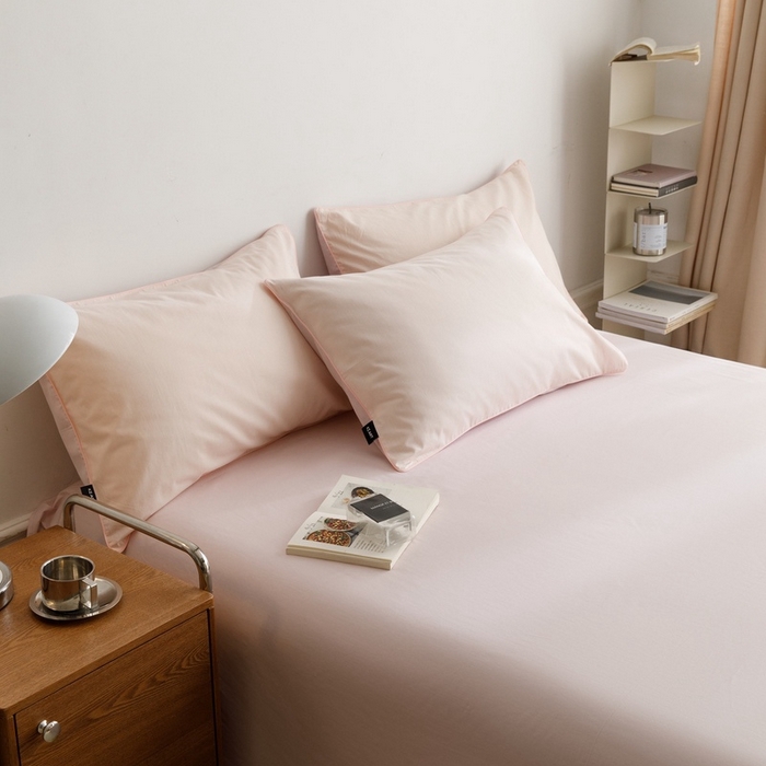 91家纺网 家纺一手货源 找家纺 卡姿家纺 2024春夏纯色双拼嵌绳款单床单—莫琳 莫琳 床单微微紫