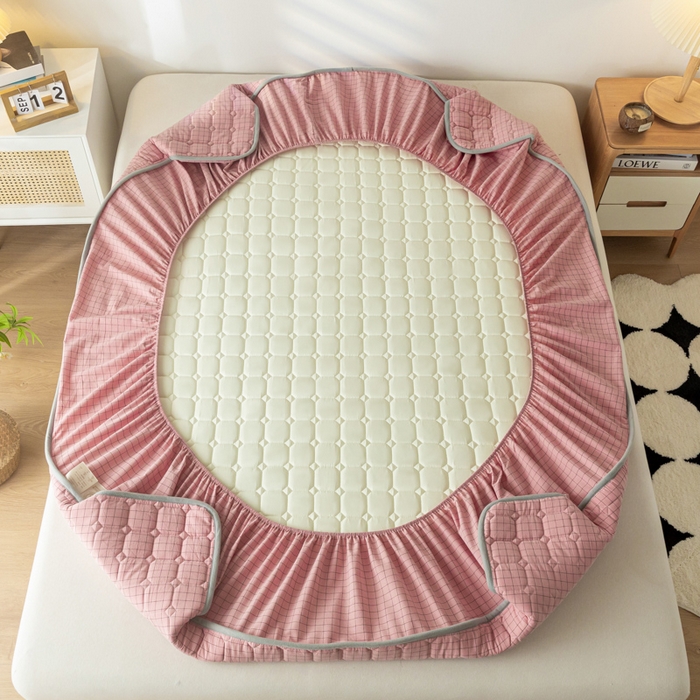 91家纺网 家纺一手货源 找家纺 鑫钰 2024新款无印风水洗棉水洗亲肤大豆夹棉床笠-简格 简格-豆沙格