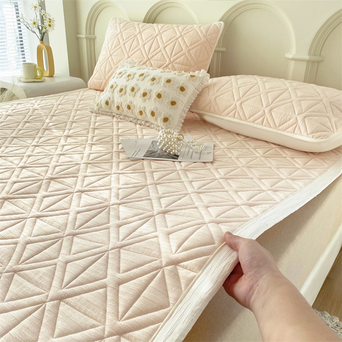 91家纺网 家纺一手货源 找家纺 鑫钰 2024新款A类水洗棉大豆夹棉床护垫 芊语-浅妃粉