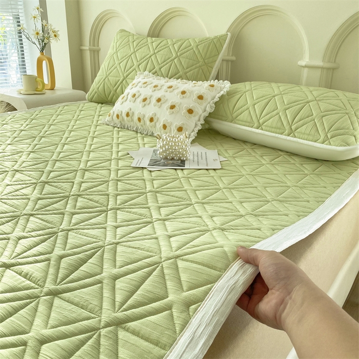 91家纺网 家纺一手货源 找家纺 鑫钰 2024新款A类水洗棉大豆夹棉床护垫 芊语-抹茶绿