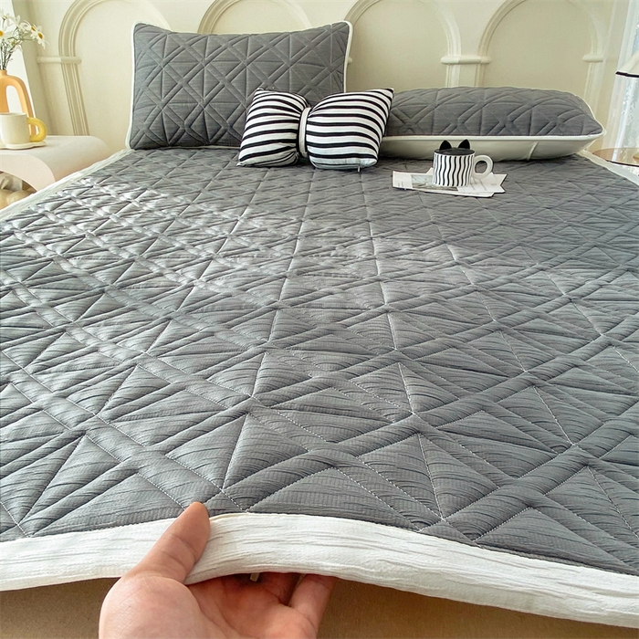 91家纺网 家纺一手货源 找家纺 鑫钰 2024新款A类水洗棉大豆夹棉床护垫 芊语-高级灰