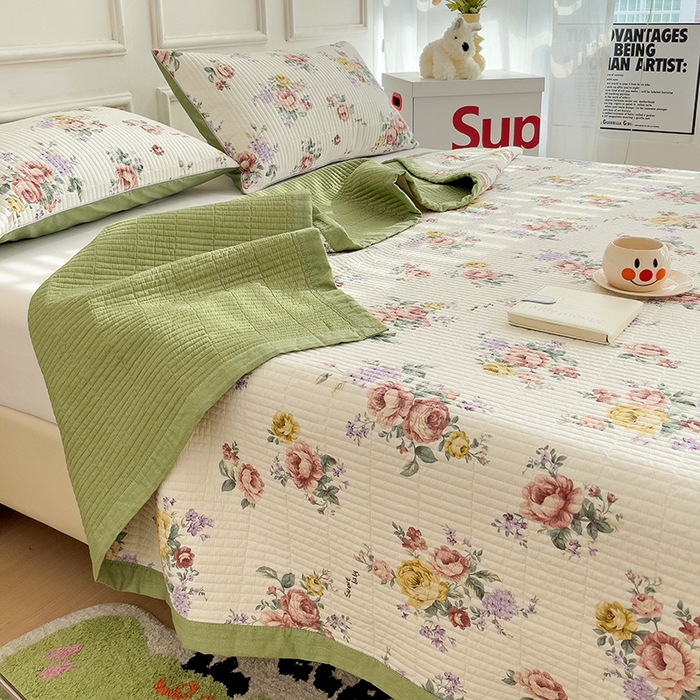 91家纺网 家纺一手货源 找家纺 沐纯家居 2024新款40S13372双面纯棉床盖三件套 粉末年华