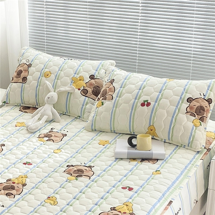 91家纺网 家纺一手货源 找家纺  九亭家纺 2024新款全棉夹棉防口水防头油枕套 防水-卡皮巴拉