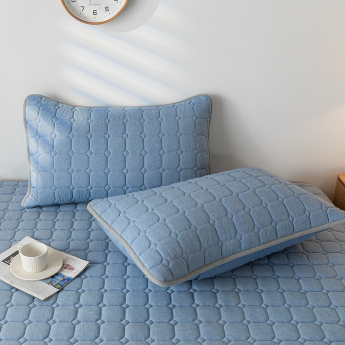 91家纺网 家纺一手货源 找家纺 鑫钰 2024新款无印风水洗棉水洗亲肤大豆夹棉床笠-简格 简格-宾利蓝