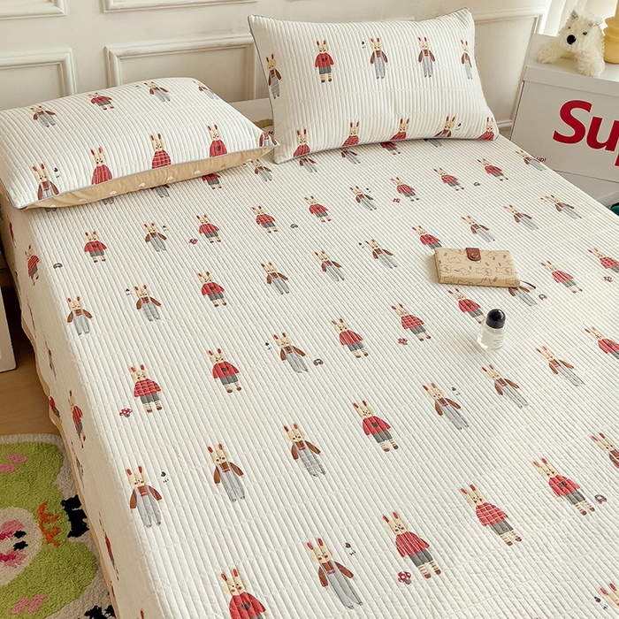 91家纺网 家纺一手货源 找家纺 沐纯家居 2024新款40S13372双面纯棉床盖三件套 彼得兔