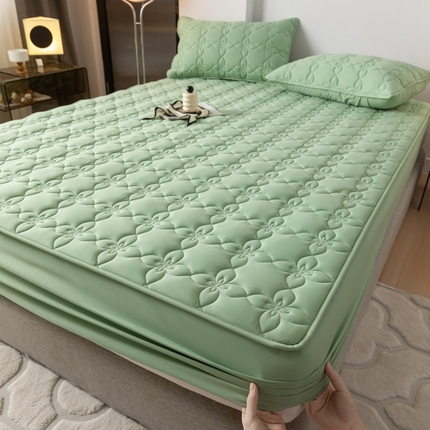 91家纺网 家纺一手货源 找家纺 （总）鑫钰 2024新款原棉大豆夹棉床笠-幸运花