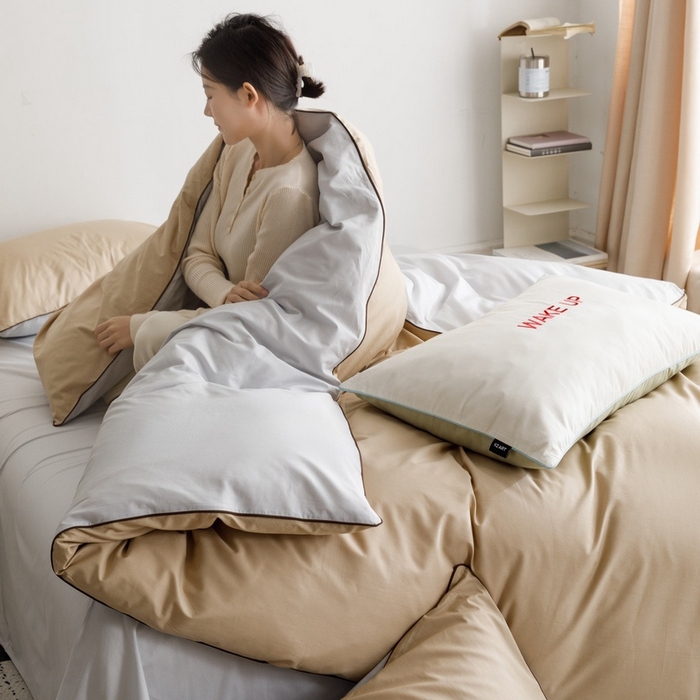 91家纺网 家纺一手货源 找家纺 卡姿家纺 2024春夏纯色双拼嵌绳款单被套—莫琳 莫琳 被套棕灰