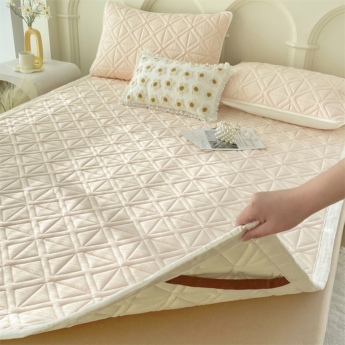 91家纺网 家纺一手货源 找家纺 鑫钰 2024新款A类水洗棉大豆夹棉床护垫 芊语-浅妃粉