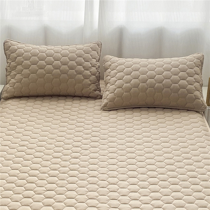 91家纺网 家纺一手货源 找家纺  九亭家纺 2024新款全棉夹棉防口水防头油枕套 防水-卡其