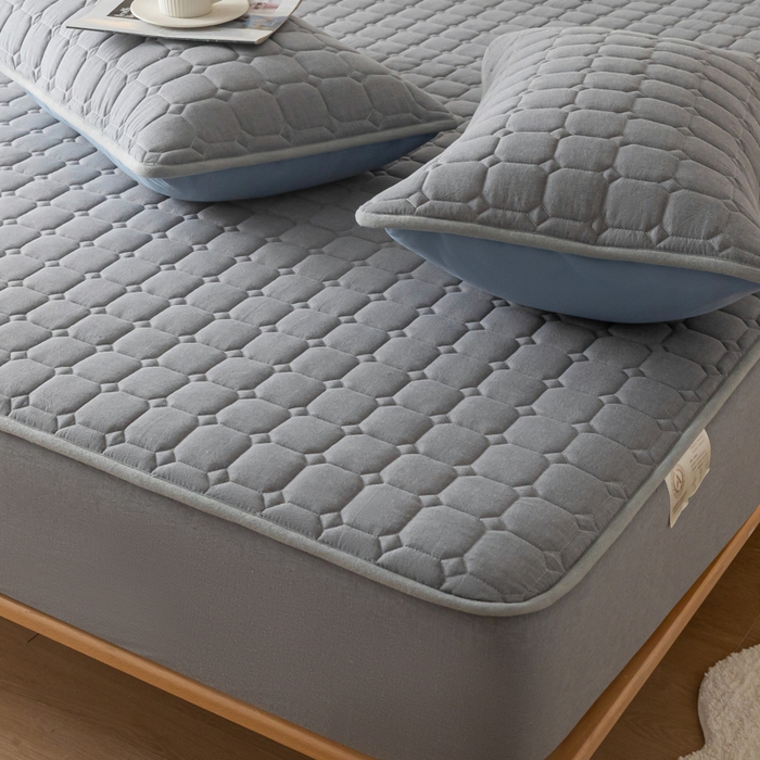 91家纺网 家纺一手货源 找家纺 鑫钰 2024新款无印风水洗棉水洗亲肤大豆夹棉床笠-简格 简格-绅士灰