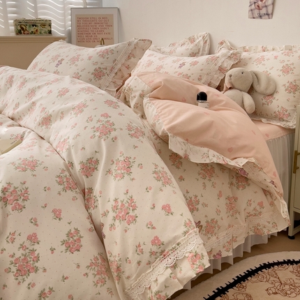 91家纺网 家纺一手货源 找家纺 麦朵13372花边长绒棉床裙款四件套双层纱全棉水洗棉套件 繁花-粉