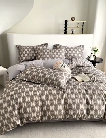 91家纺网 家纺一手货源 找家纺  元元被芯 2024新款全棉长绒棉数码印花四件套全棉四件套纯棉四件套 几何汇-咖