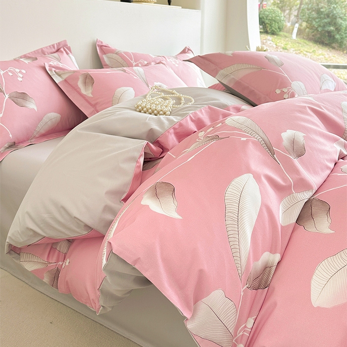 91家纺网 家纺一手货源 找家纺  元元被芯 2024新款全棉长绒棉数码印花四件套全棉四件套纯棉四件套 迷离叶色-粉