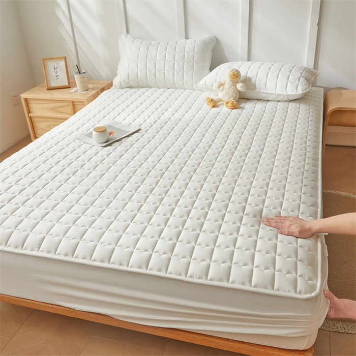 91家纺网 家纺一手货源 找家纺 雯豆家纺 2024新款A类全棉夹棉床笠三件套纯色纯棉床笠 全棉夹棉床笠-象牙白