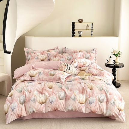 91家纺网 家纺一手货源 找家纺  元元被芯 2024新款全棉长绒棉数码印花四件套全棉四件套纯棉四件套 宛如初见-粉