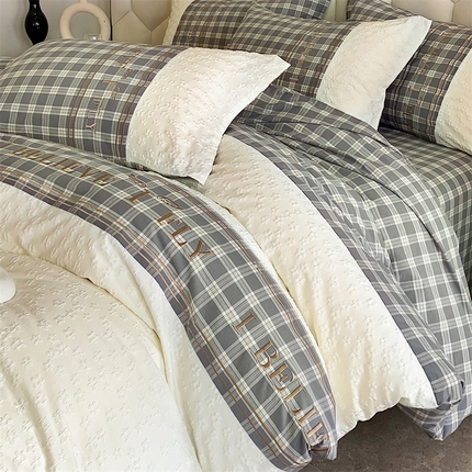 91家纺网 家纺一手货源 找家纺 换种生活 2024新款全棉活性印染刺绣四件套-法式小香风系列 麦田