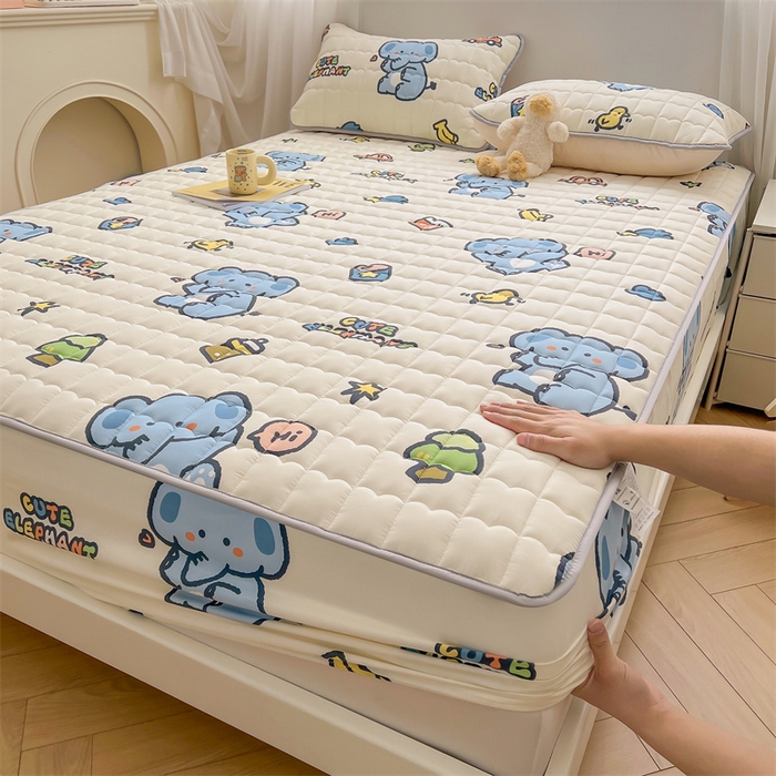 91家纺网 家纺一手货源 找家纺 雯豆家纺 2024新款A类全棉纯棉夹棉床笠三件套印花床笠 全棉夹棉床笠-小象先生